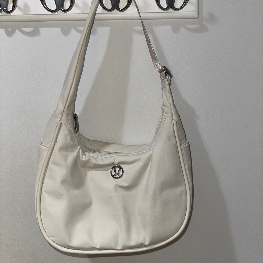 Lululemon purse